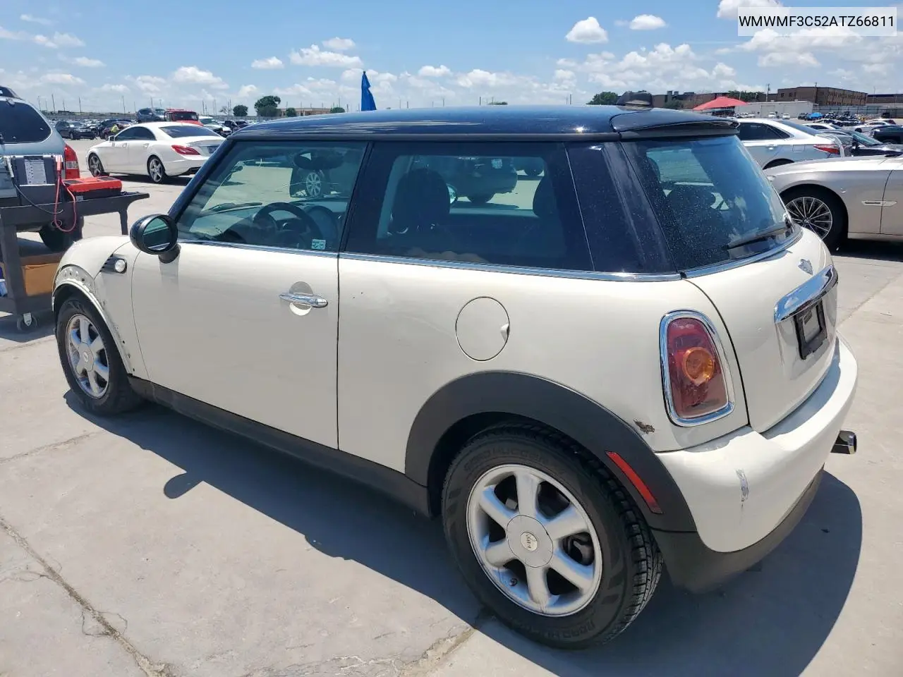 2010 Mini Cooper VIN: WMWMF3C52ATZ66811 Lot: 62948155