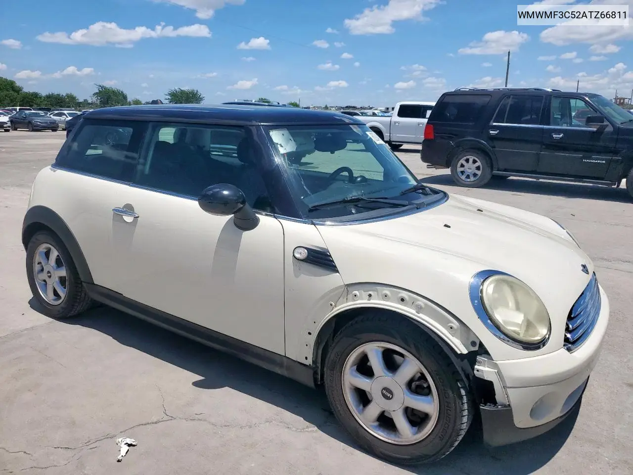 2010 Mini Cooper VIN: WMWMF3C52ATZ66811 Lot: 62948155