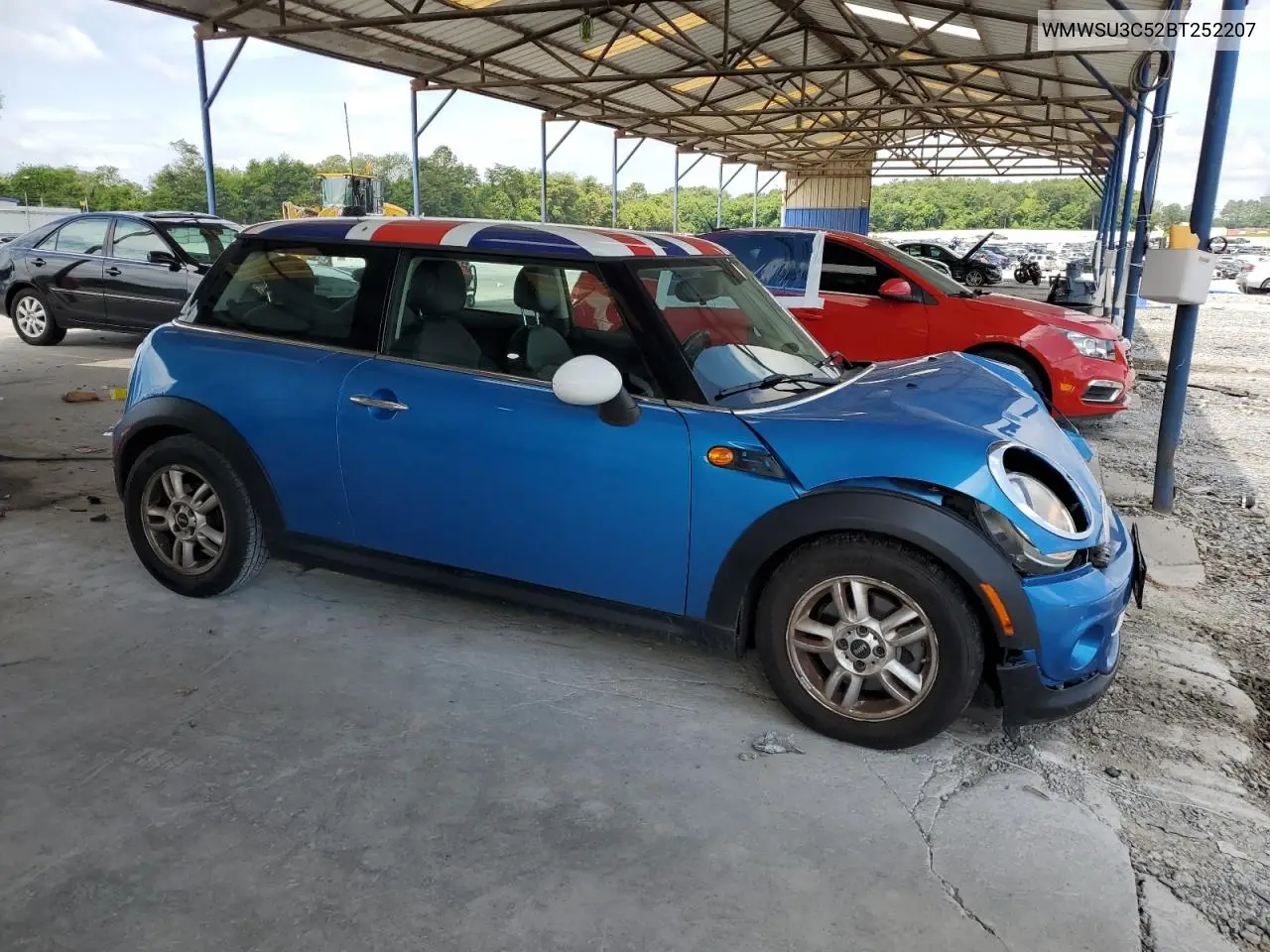 2011 Mini Cooper VIN: WMWSU3C52BT252207 Lot: 62735905