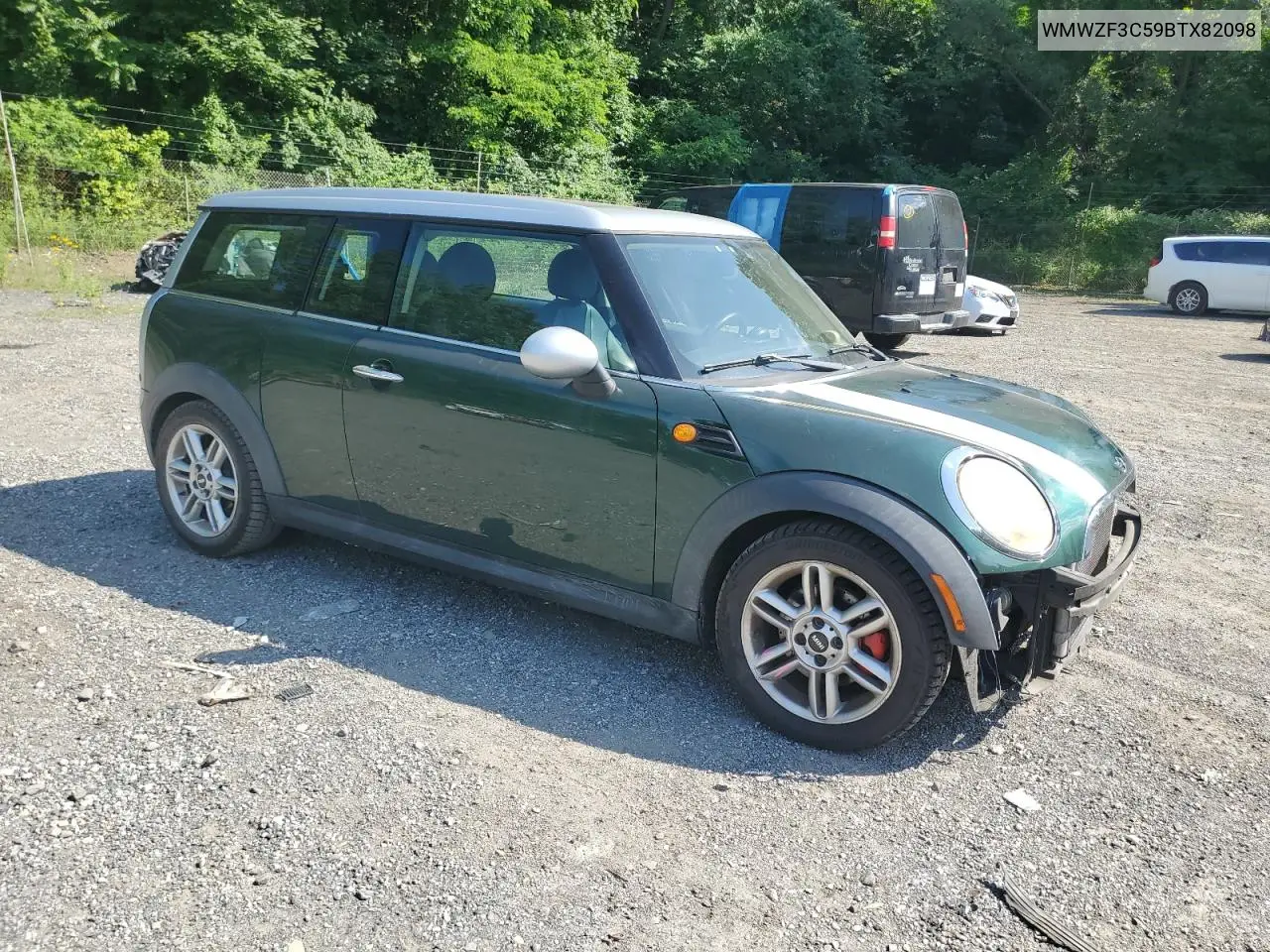 2011 Mini Cooper Clubman VIN: WMWZF3C59BTX82098 Lot: 63068975