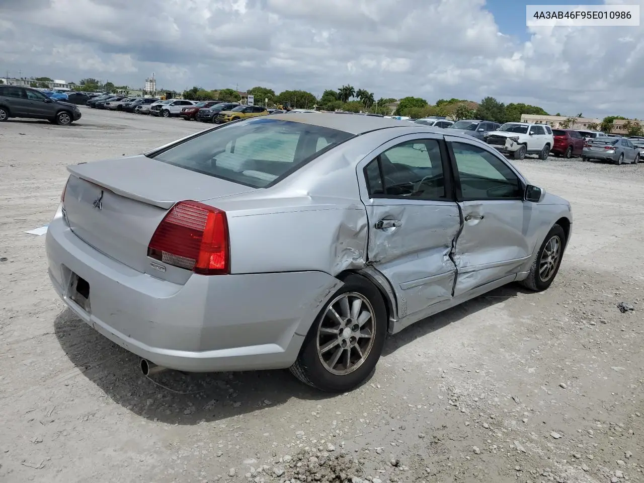2005 Mitsubishi Galant Es High VIN: 4A3AB46F95E010986 Lot: 56046525