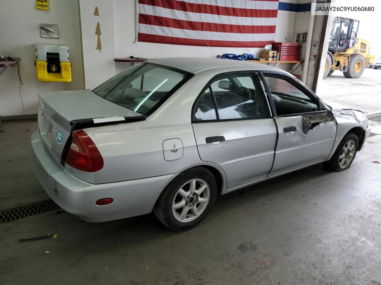 2000 Mitsubishi Mirage De VIN: JA3AY26C9YU060680 Lot: 67610754