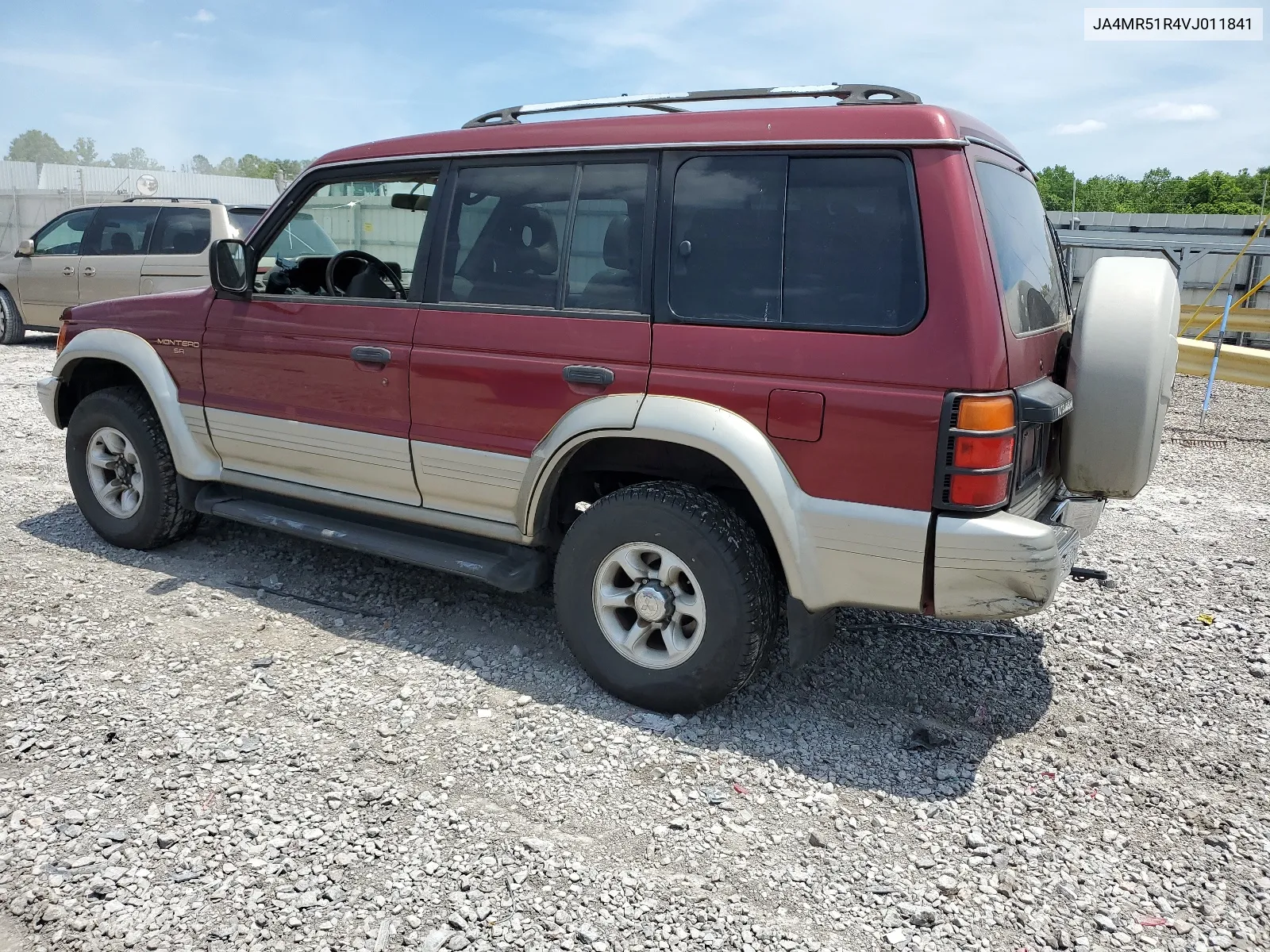 1997 Mitsubishi Montero Sr VIN: JA4MR51R4VJ011841 Lot: 55402554