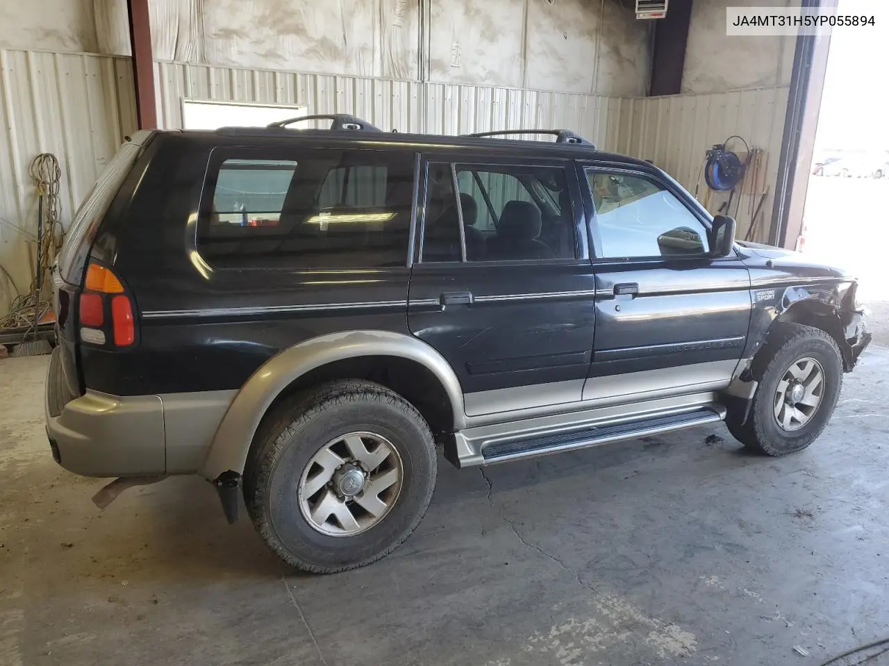 2000 Mitsubishi Montero Sport Ls VIN: JA4MT31H5YP055894 Lot: 49006555