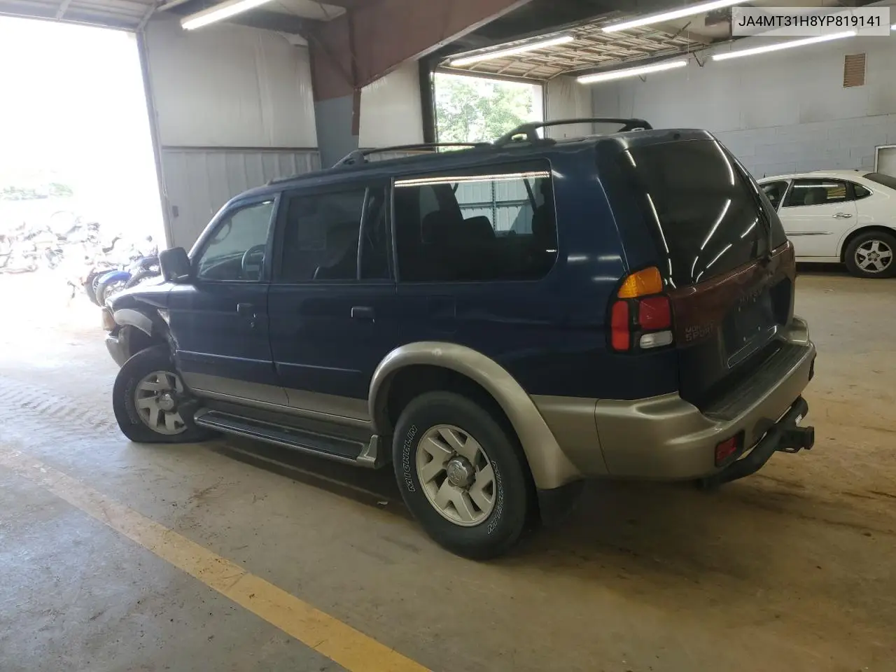 2000 Mitsubishi Montero Sport Ls VIN: JA4MT31H8YP819141 Lot: 61784465
