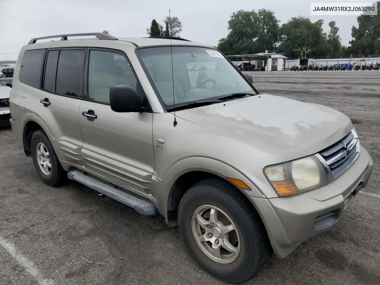 2002 Mitsubishi Montero Xls VIN: JA4MW31RX2J063290 Lot: 57471875