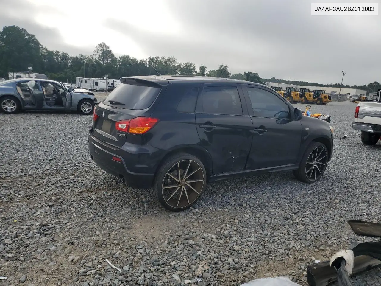 2011 Mitsubishi Outlander Sport Es VIN: JA4AP3AU2BZ012002 Lot: 61590635