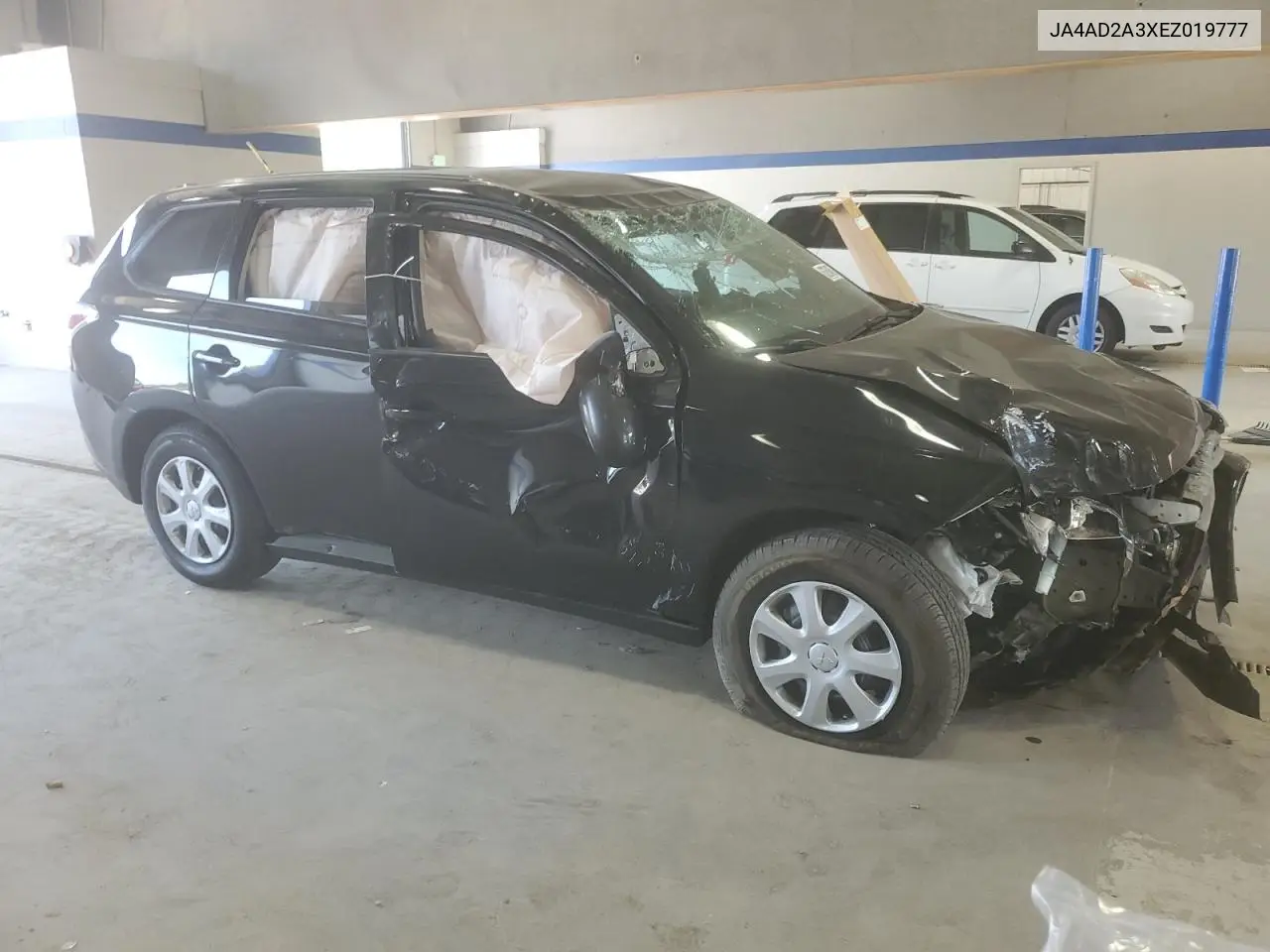 2014 Mitsubishi Outlander Es VIN: JA4AD2A3XEZ019777 Lot: 62540875