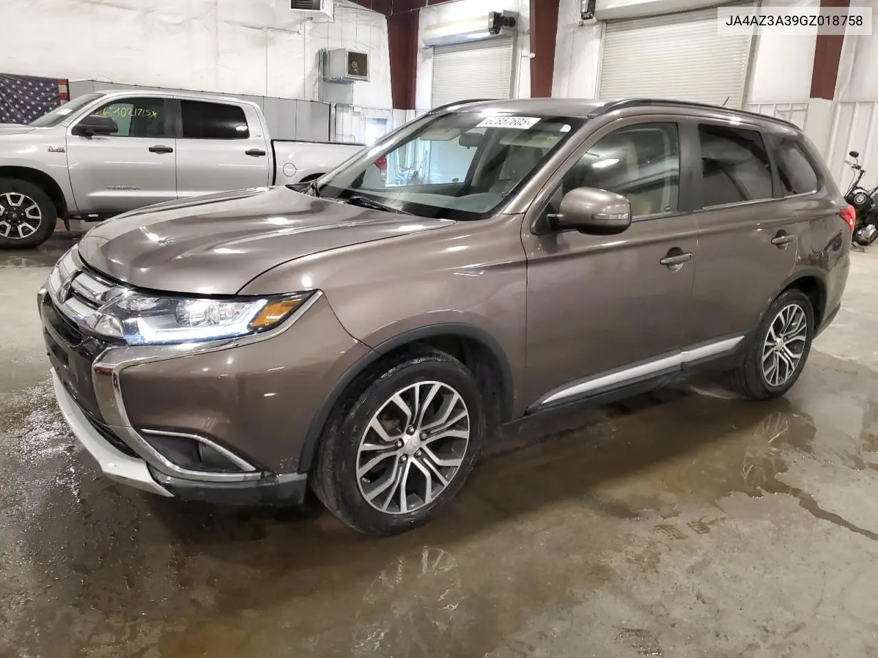 2016 Mitsubishi Outlander Se VIN: JA4AZ3A39GZ018758 Lot: 62857605