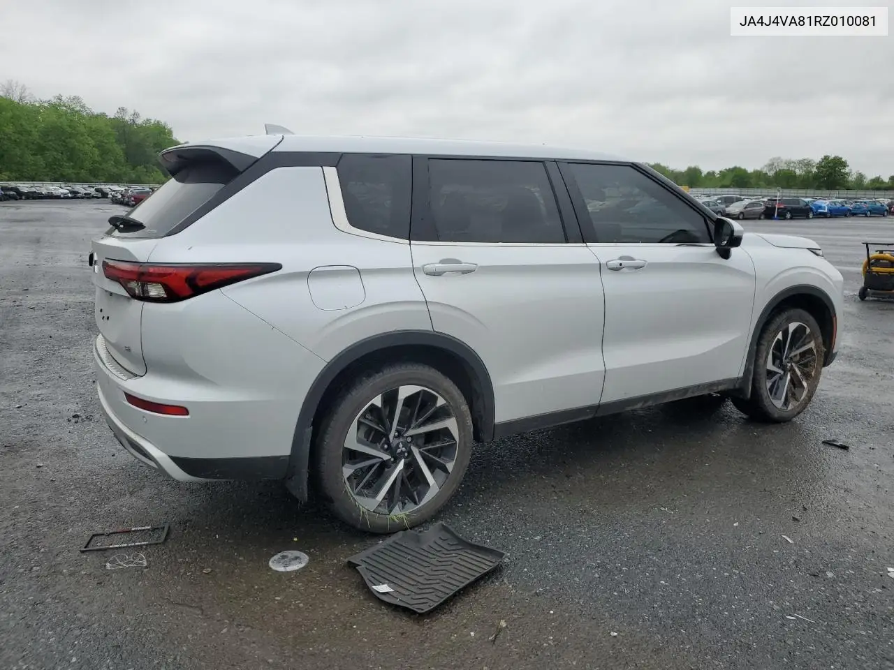 2024 Mitsubishi Outlander Se VIN: JA4J4VA81RZ010081 Lot: 57220565