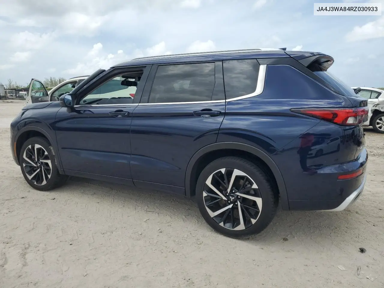 2024 Mitsubishi Outlander Sel VIN: JA4J3WA84RZ030933 Lot: 64614085