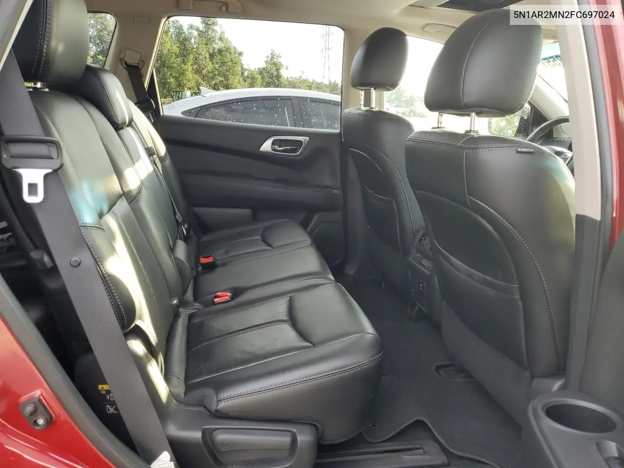 2015 Nissan Pathfinder S VIN: 5N1AR2MN2FC697024 Lot: 61791855
