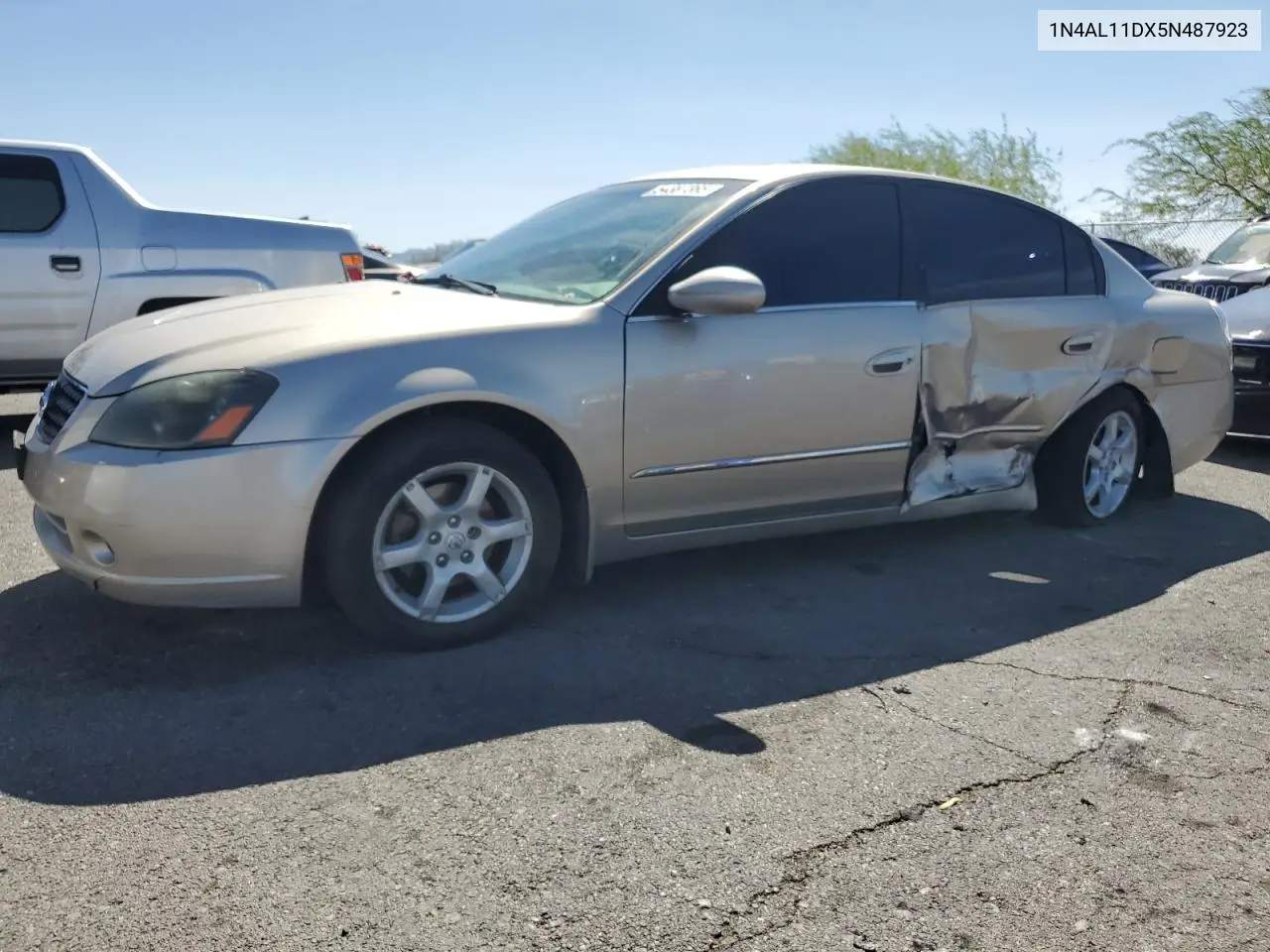 2005 Nissan Altima S VIN: 1N4AL11DX5N487923 Lot: 54387365