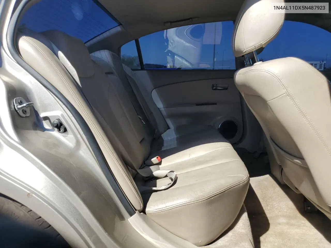 2005 Nissan Altima S VIN: 1N4AL11DX5N487923 Lot: 54387365