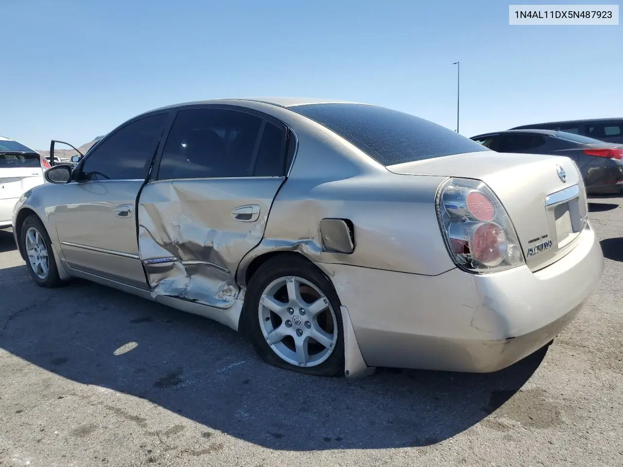 2005 Nissan Altima S VIN: 1N4AL11DX5N487923 Lot: 54387365