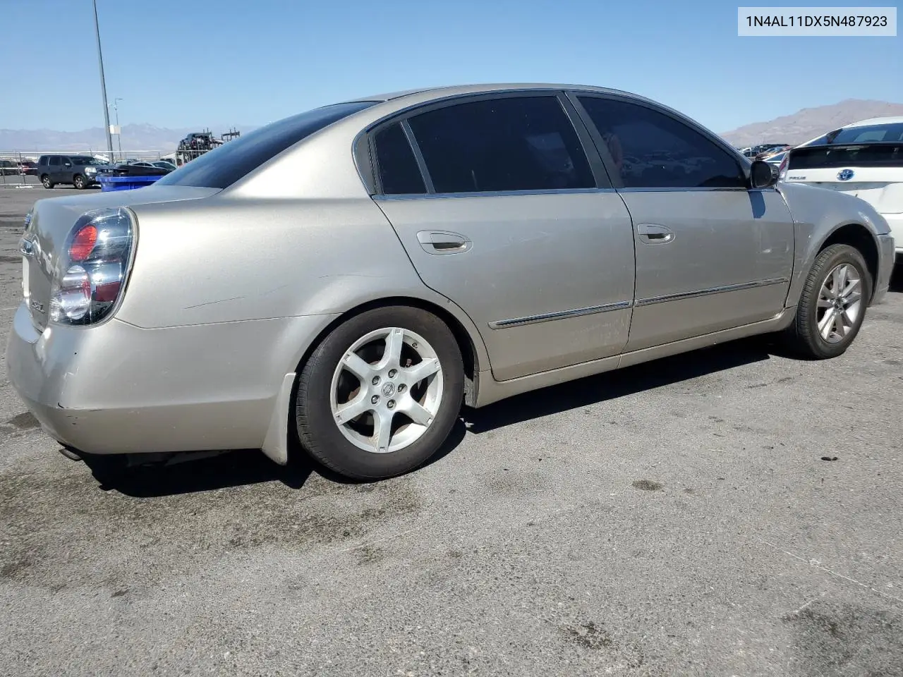 2005 Nissan Altima S VIN: 1N4AL11DX5N487923 Lot: 54387365