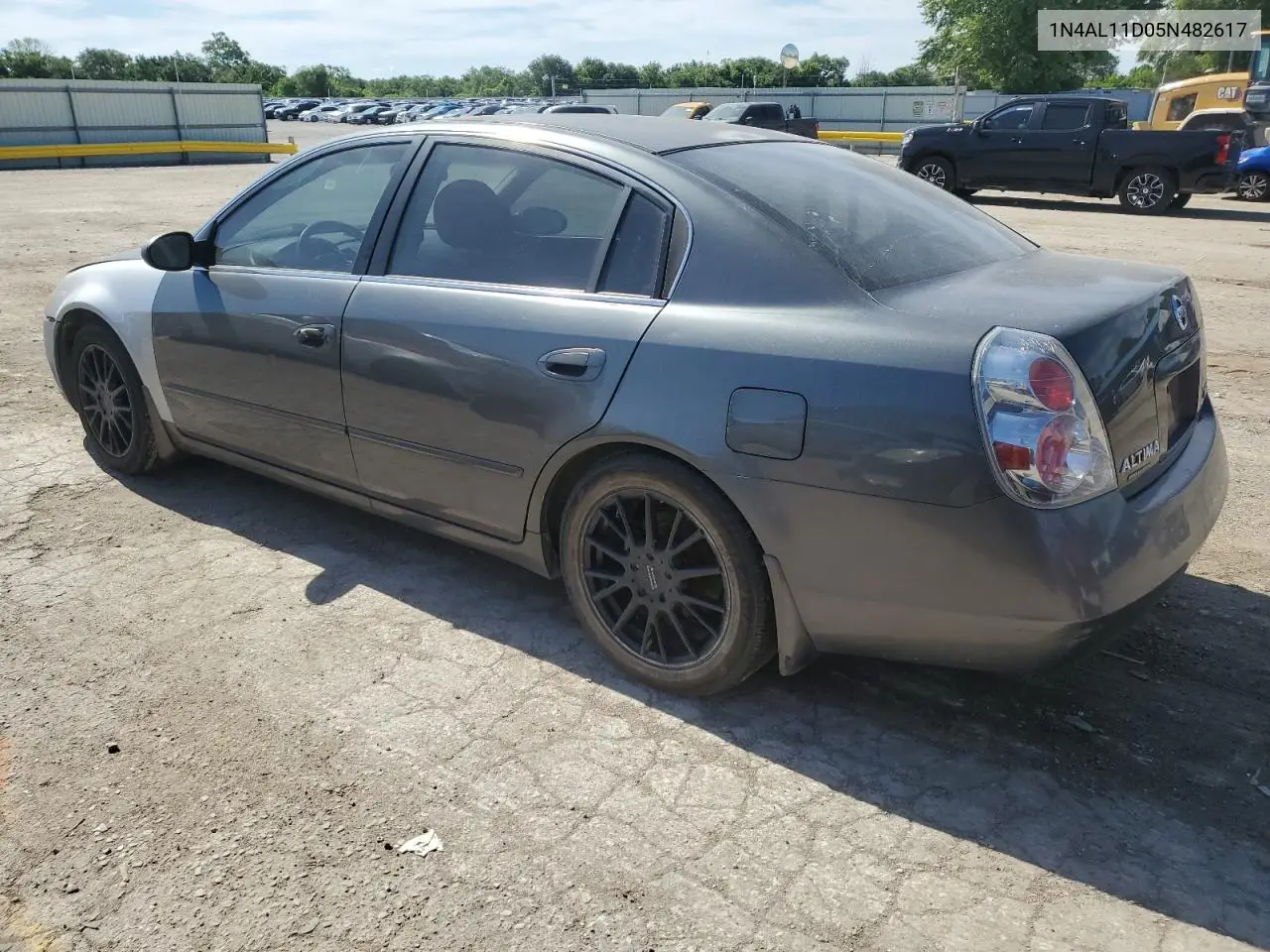2005 Nissan Altima S VIN: 1N4AL11D05N482617 Lot: 61933035