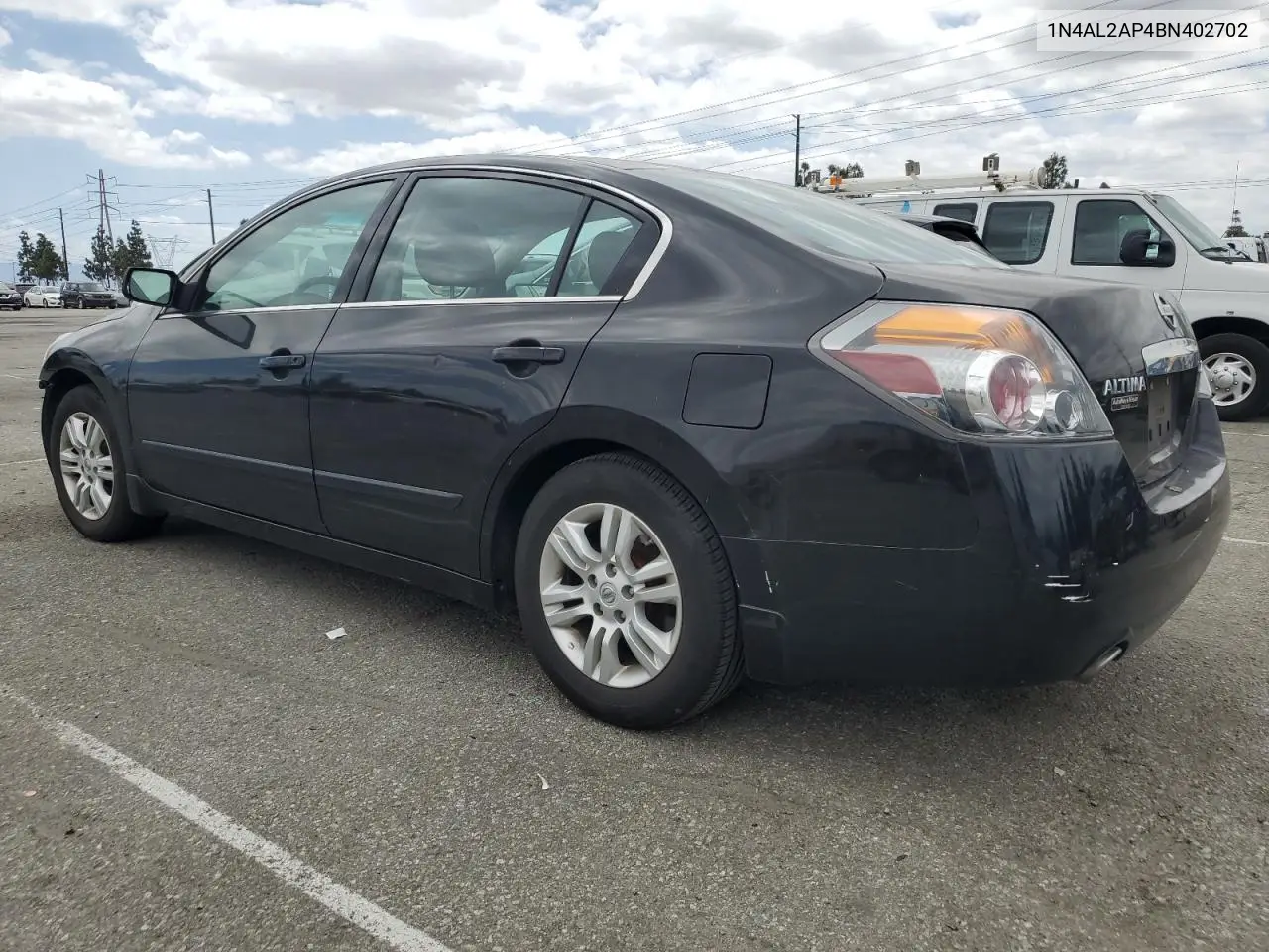 2011 Nissan Altima Base VIN: 1N4AL2AP4BN402702 Lot: 56385905