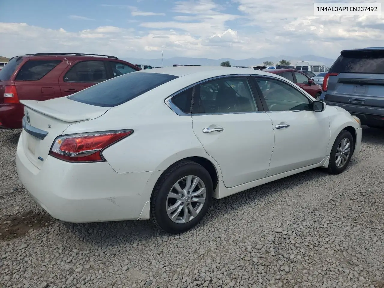 2014 Nissan Altima 2.5 VIN: 1N4AL3AP1EN237492 Lot: 63071115