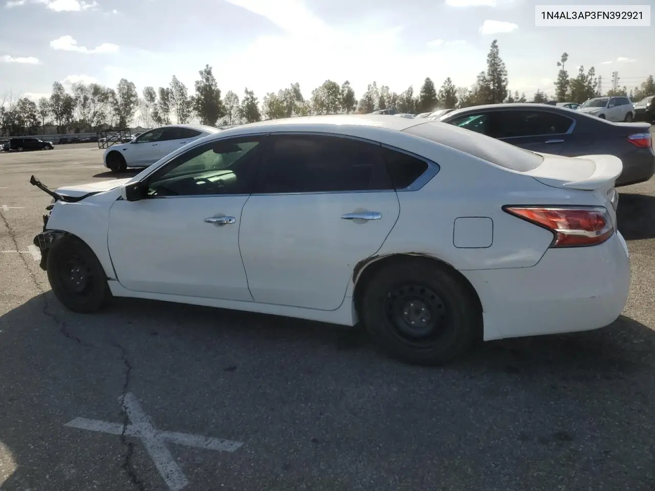 2015 Nissan Altima 2.5 VIN: 1N4AL3AP3FN392921 Lot: 47832595