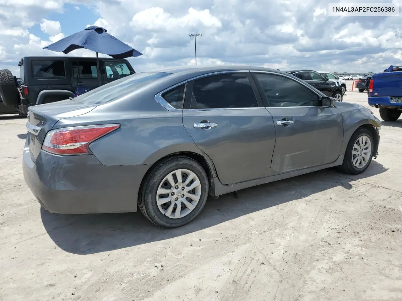 2015 Nissan Altima 2.5 VIN: 1N4AL3AP2FC256386 Lot: 56368525