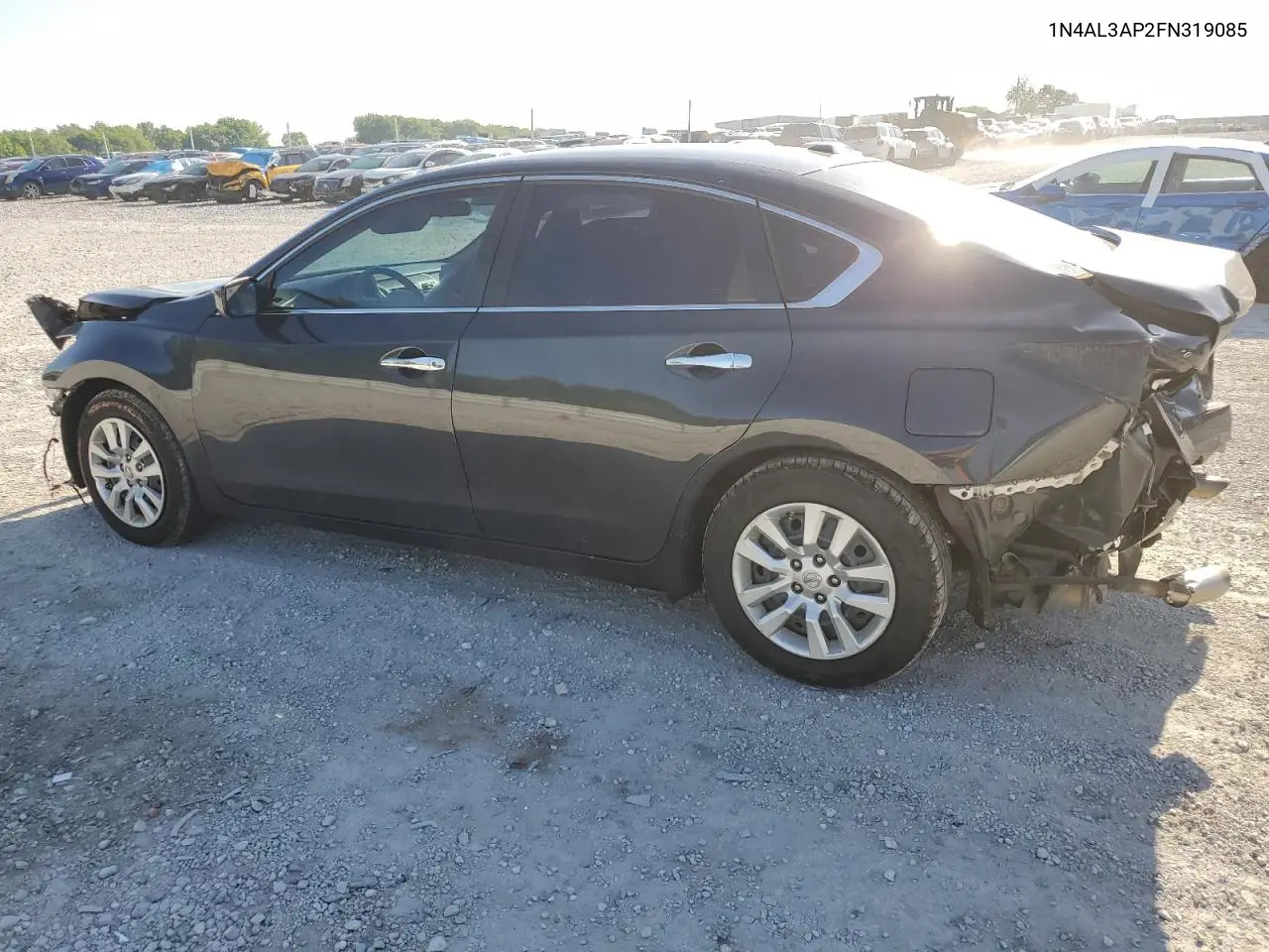 2015 Nissan Altima 2.5 VIN: 1N4AL3AP2FN319085 Lot: 56742255