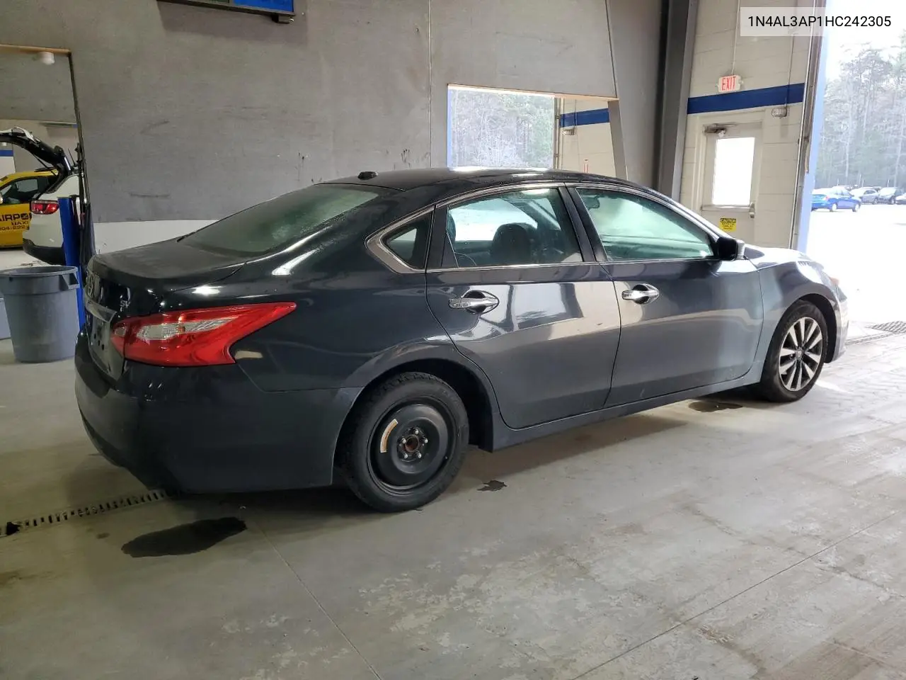 2017 Nissan Altima 2.5 VIN: 1N4AL3AP1HC242305 Lot: 47798795
