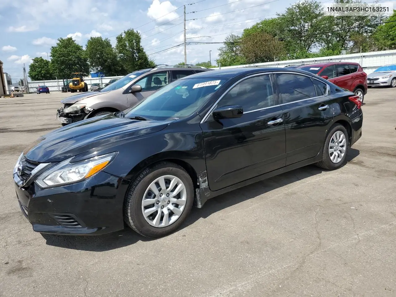 2017 Nissan Altima 2.5 VIN: 1N4AL3AP3HC163251 Lot: 61991825