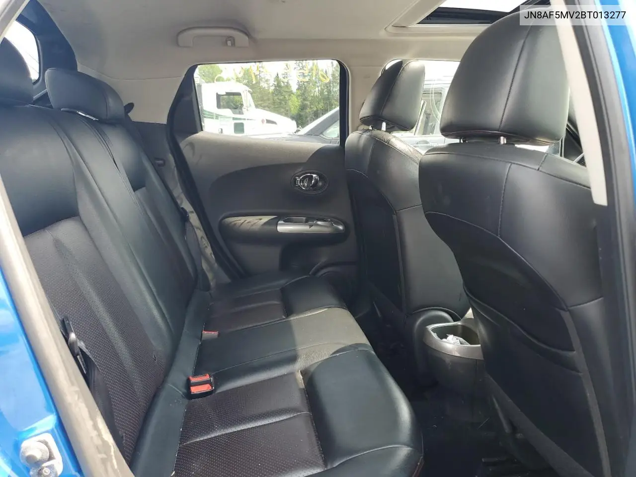 2011 Nissan Juke S VIN: JN8AF5MV2BT013277 Lot: 61557495