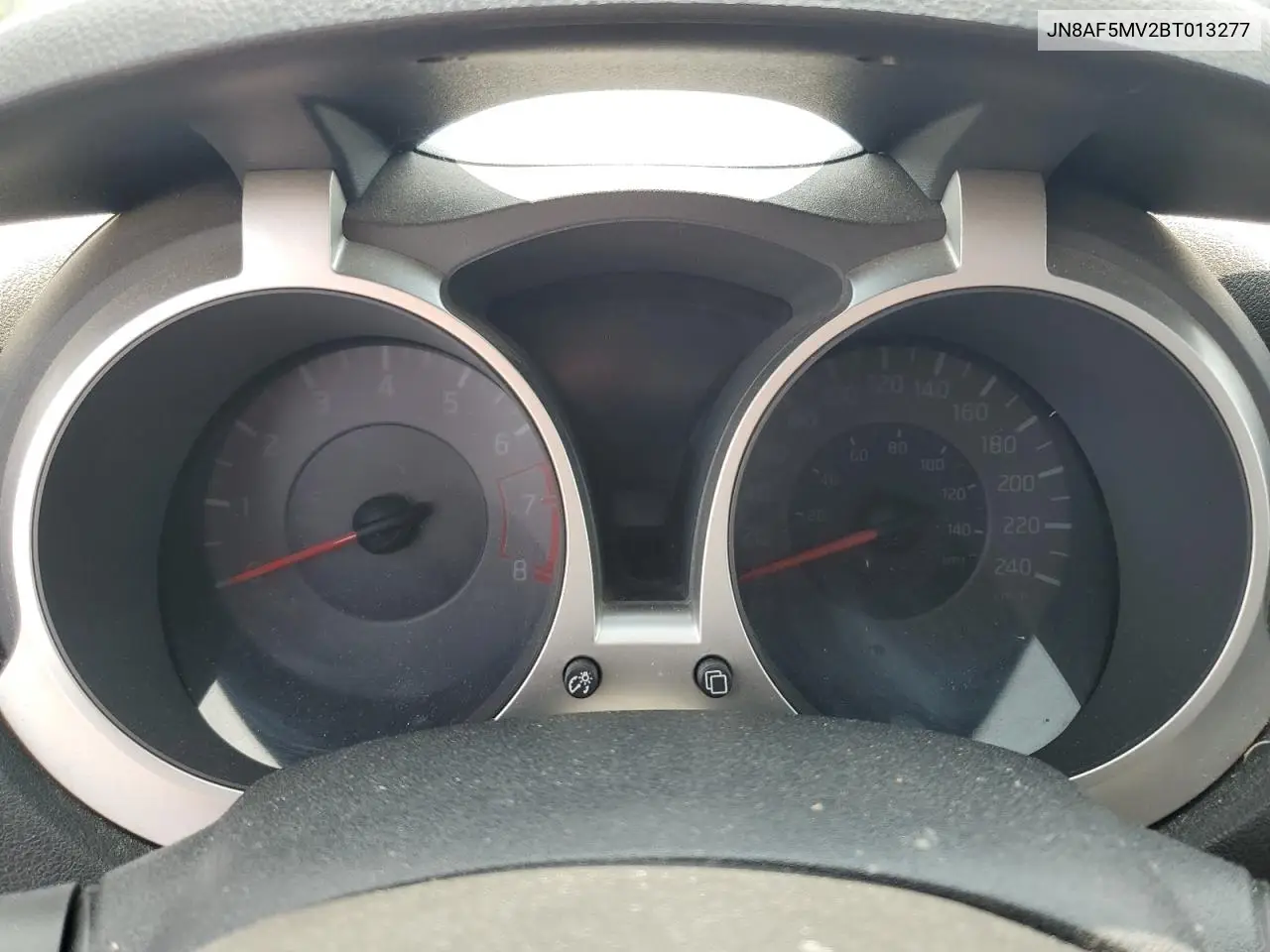 2011 Nissan Juke S VIN: JN8AF5MV2BT013277 Lot: 61557495
