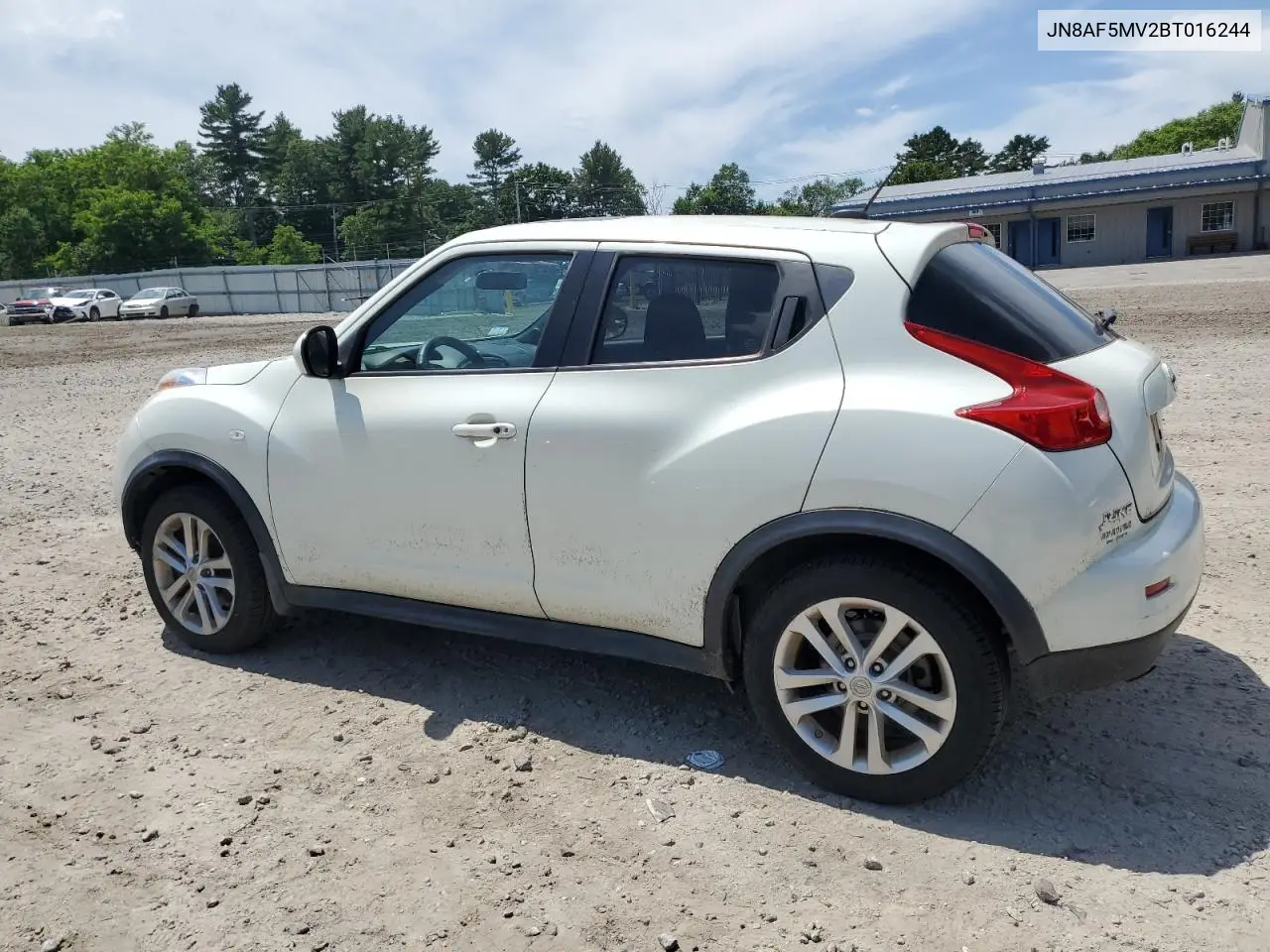 2011 Nissan Juke S VIN: JN8AF5MV2BT016244 Lot: 63205245