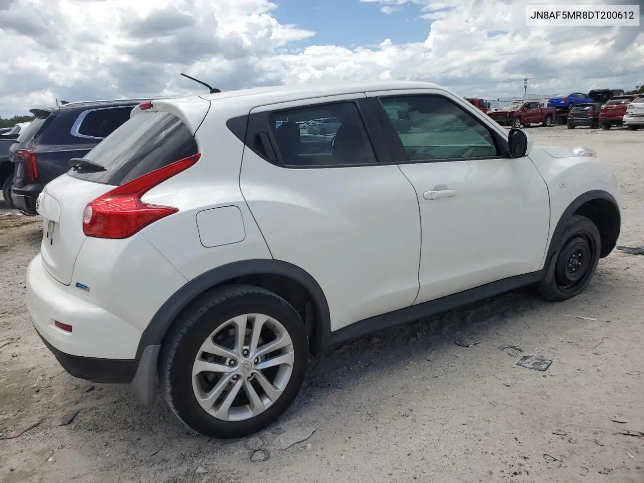 2013 Nissan Juke S VIN: JN8AF5MR8DT200612 Lot: 62711525