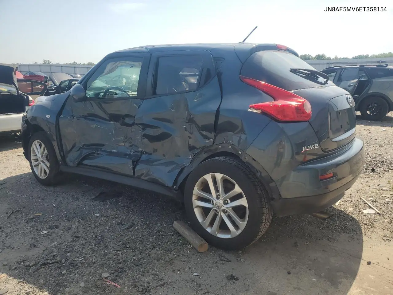2014 Nissan Juke S VIN: JN8AF5MV6ET358154 Lot: 62198945