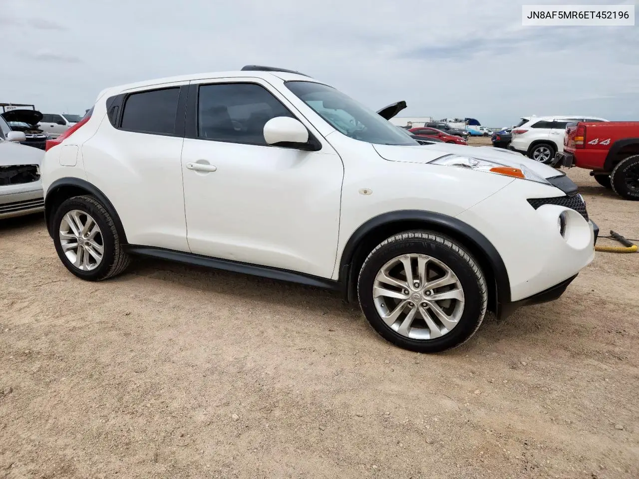 2014 Nissan Juke S VIN: JN8AF5MR6ET452196 Lot: 63039495