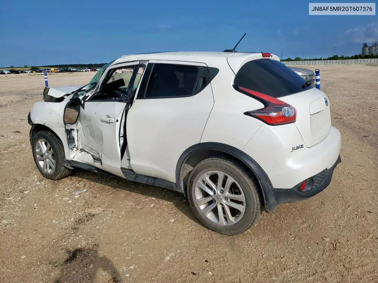 2016 Nissan Juke S VIN: JN8AF5MR2GT607376 Lot: 58487485