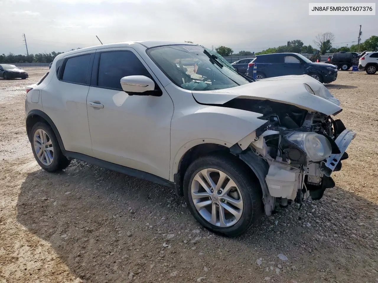 2016 Nissan Juke S VIN: JN8AF5MR2GT607376 Lot: 58487485