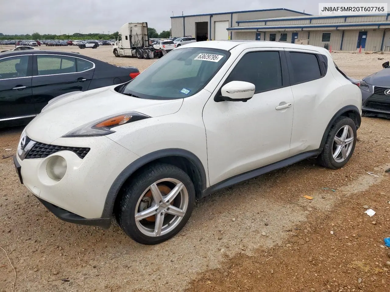 2016 Nissan Juke S VIN: JN8AF5MR2GT607765 Lot: 63629795