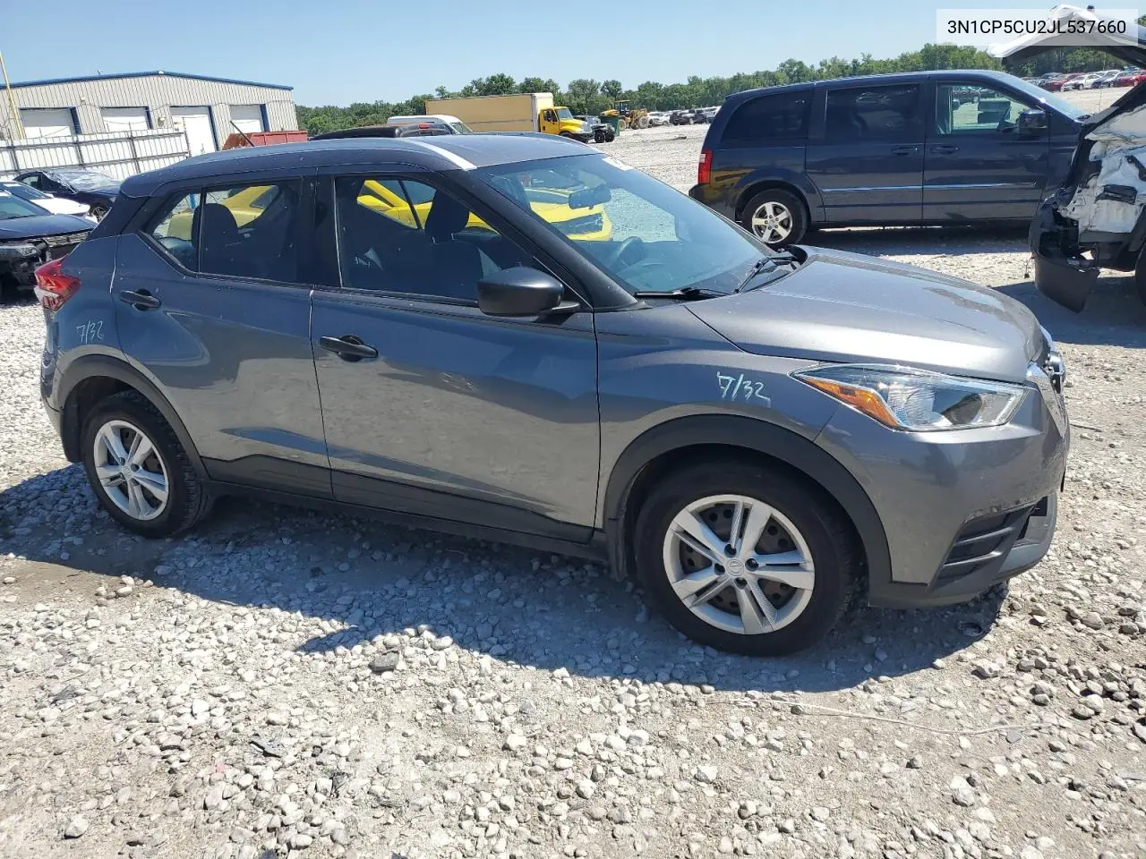 2018 Nissan Kicks S VIN: 3N1CP5CU2JL537660 Lot: 61873065