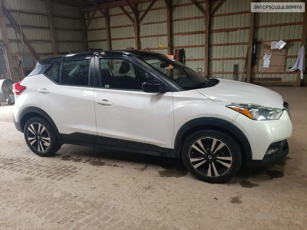 2018 Nissan Kicks S VIN: 3N1CP5CU3JL509916 Lot: 62092585