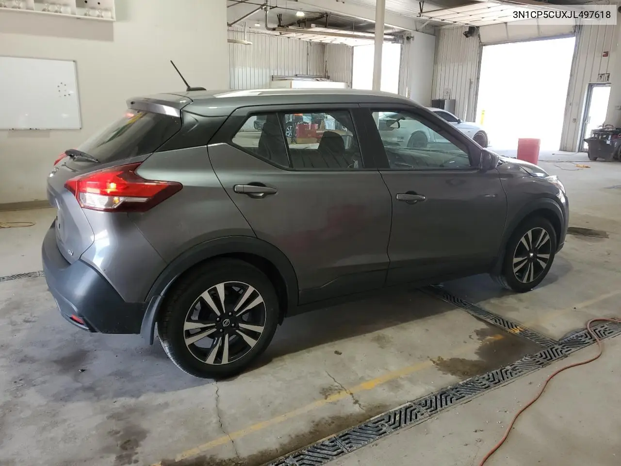 2018 Nissan Kicks S VIN: 3N1CP5CUXJL497618 Lot: 62295035