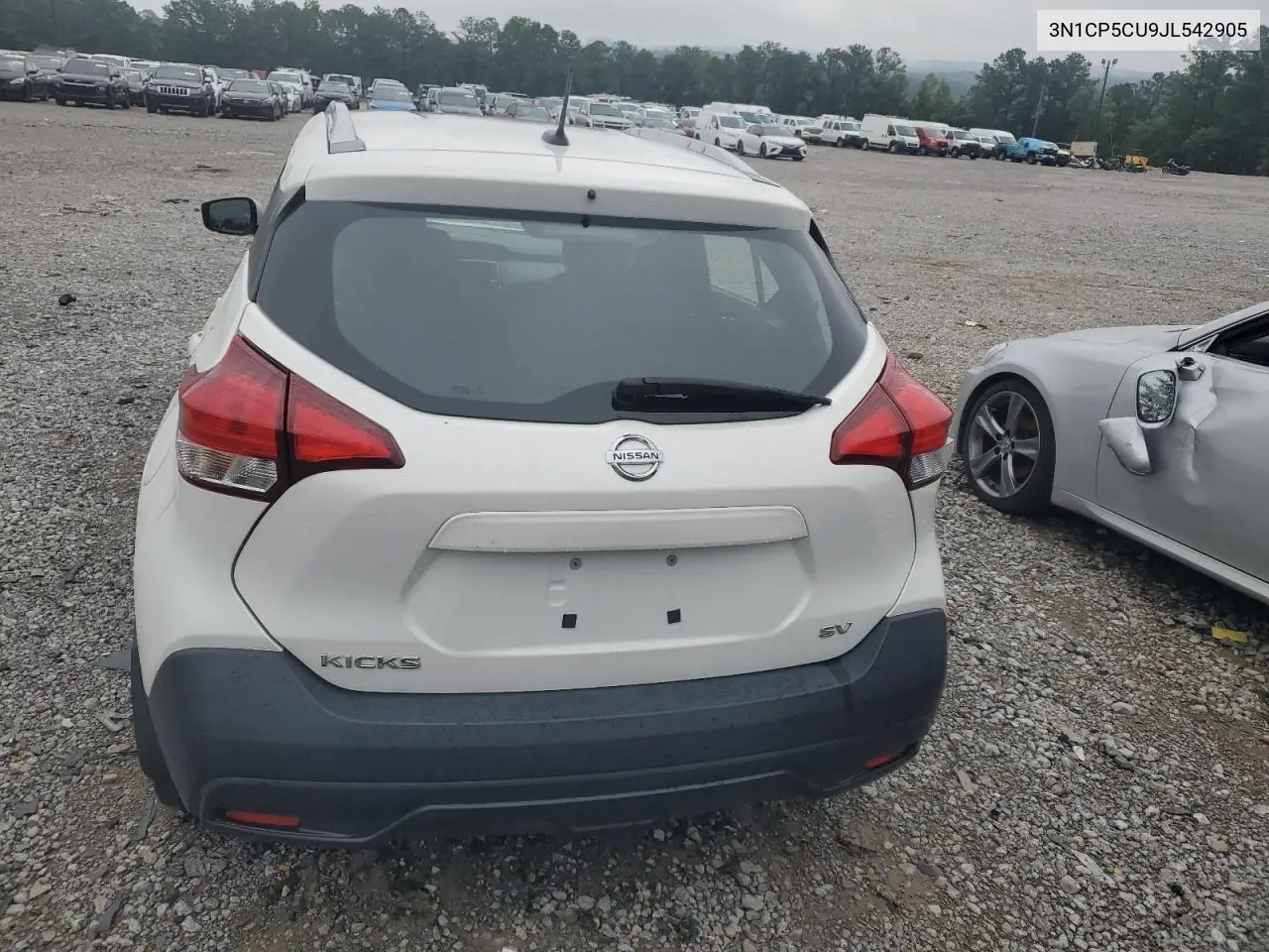 2018 Nissan Kicks S VIN: 3N1CP5CU9JL542905 Lot: 62855225