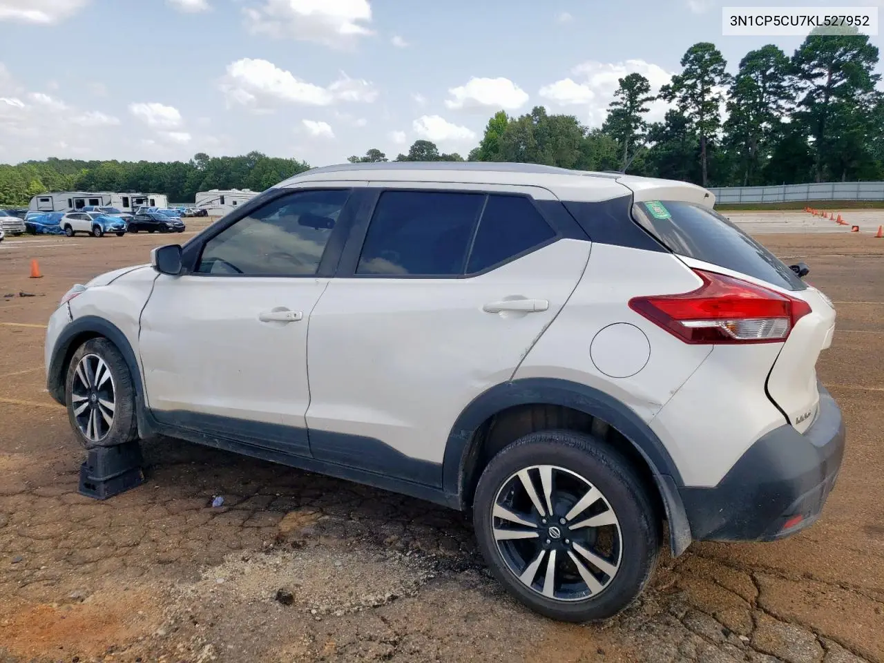 2019 Nissan Kicks S VIN: 3N1CP5CU7KL527952 Lot: 63126235
