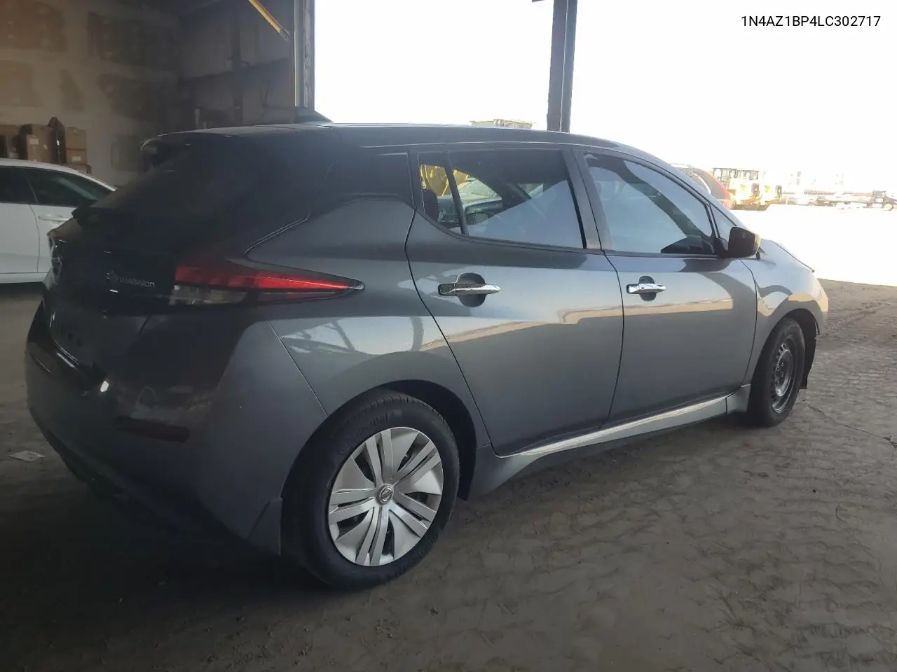 2020 Nissan Leaf S VIN: 1N4AZ1BP4LC302717 Lot: 62190225
