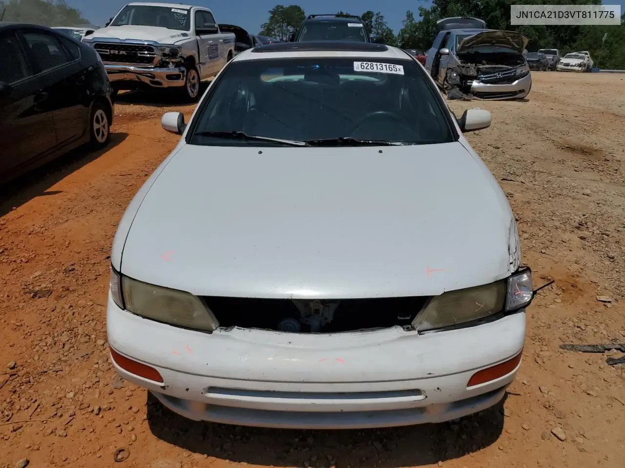 1997 Nissan Maxima Gle VIN: JN1CA21D3VT811775 Lot: 62813165