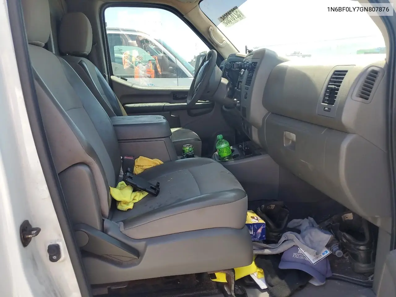 1n6bf0ly7gn807876 1N6BF0LY7GN807876 2016 Nissan Nv 2500 S