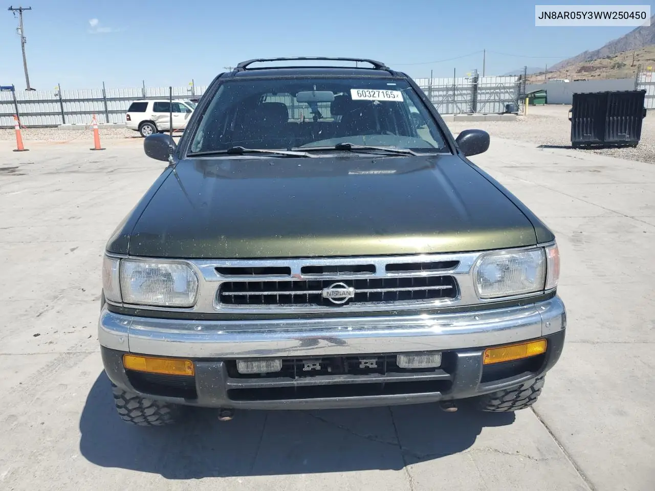 1998 Nissan Pathfinder Le VIN: JN8AR05Y3WW250450 Lot: 60327165