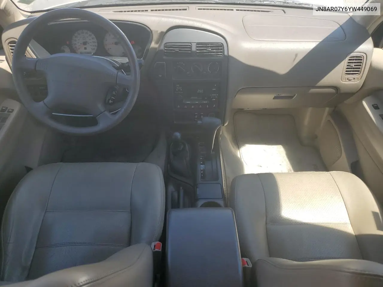 2000 Nissan Pathfinder Le VIN: JN8AR07Y6YW449069 Lot: 63766975