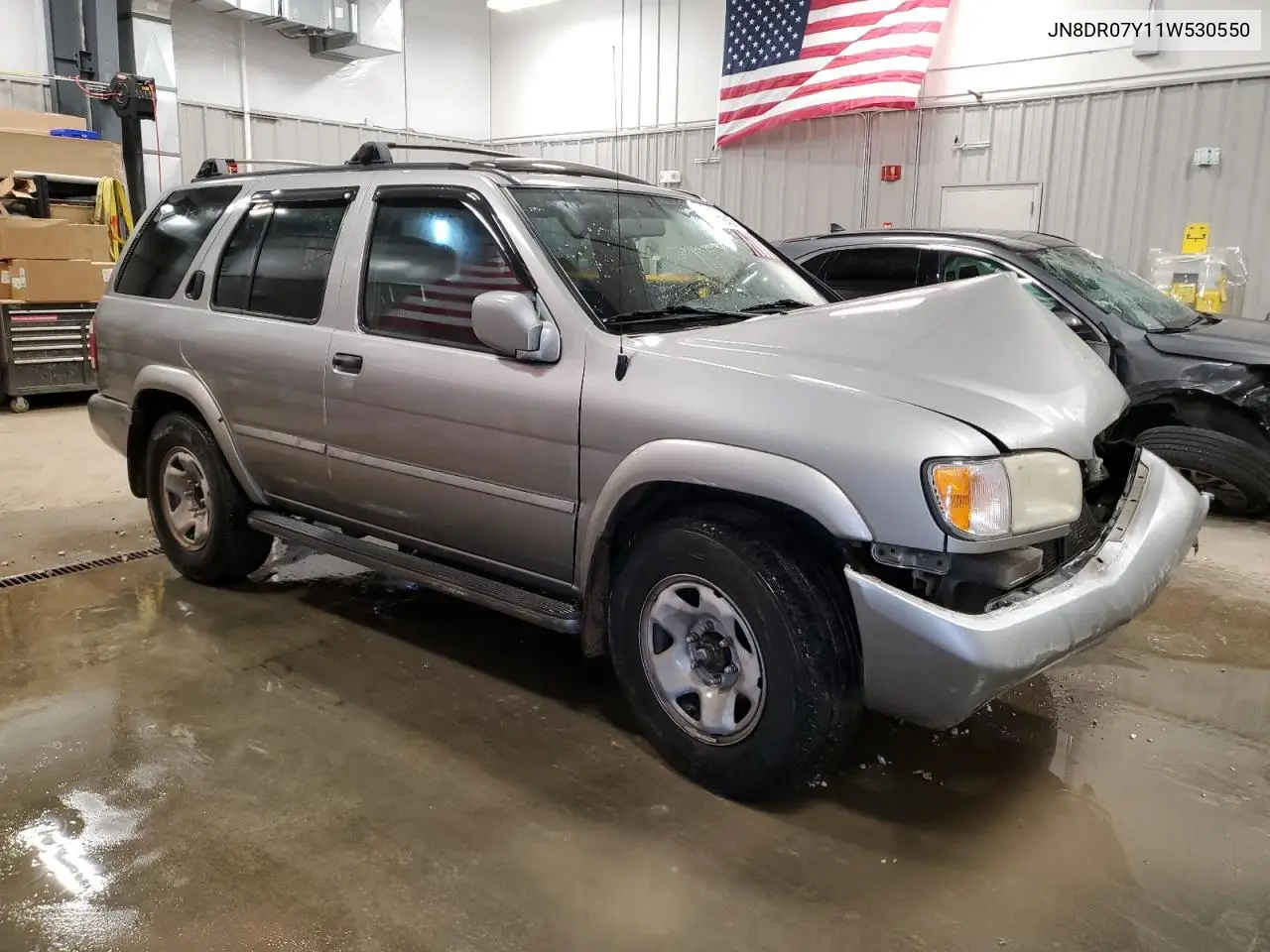 2001 Nissan Pathfinder Le VIN: JN8DR07Y11W530550 Lot: 56111345