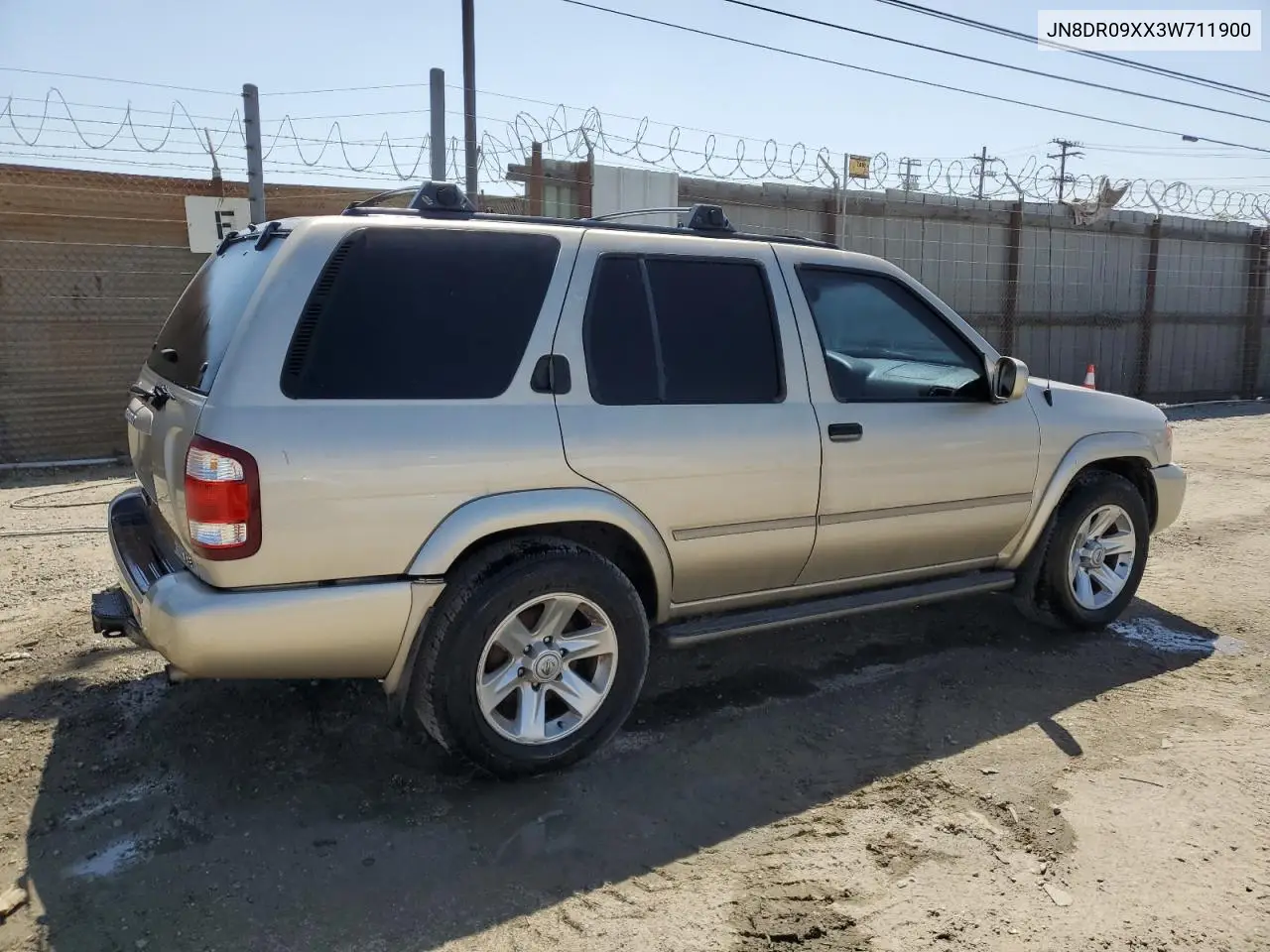 2003 Nissan Pathfinder Le VIN: JN8DR09XX3W711900 Lot: 56075895