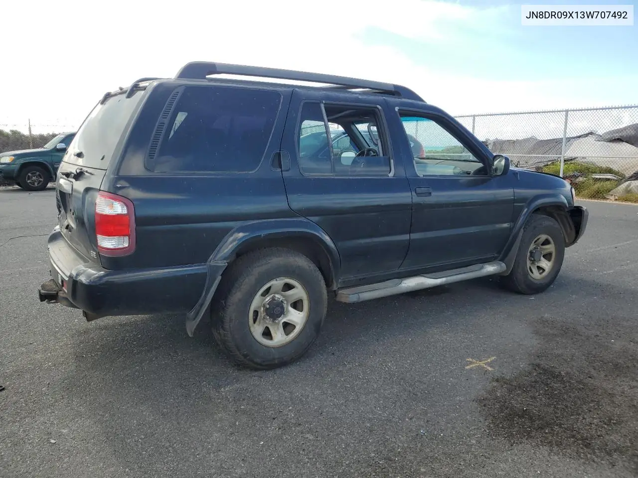 2003 Nissan Pathfinder Le VIN: JN8DR09X13W707492 Lot: 60746795